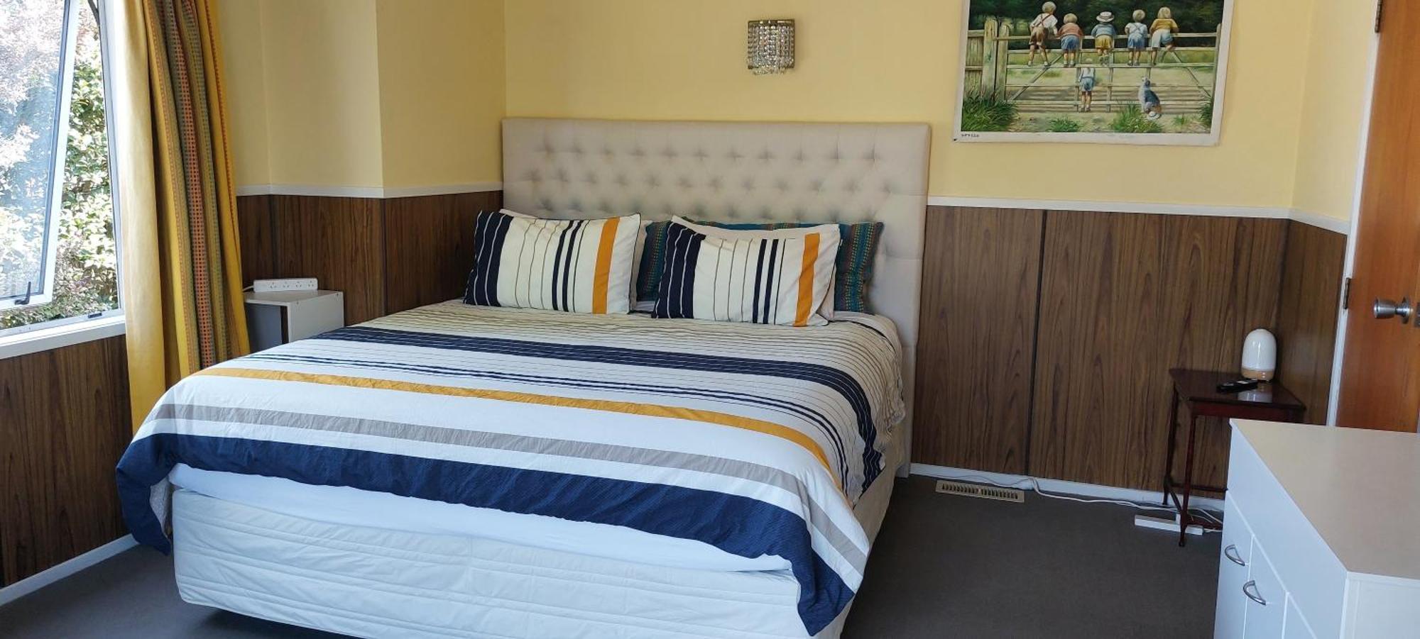 Bed And Breakfast Happy Home Taupo Accommodation מראה חיצוני תמונה